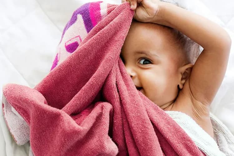 Baby Boy Name Starting with G: बेटे को देना है अगर G अक्षर से नाम तो यहां देखें बेहतरीन नामों की सूची