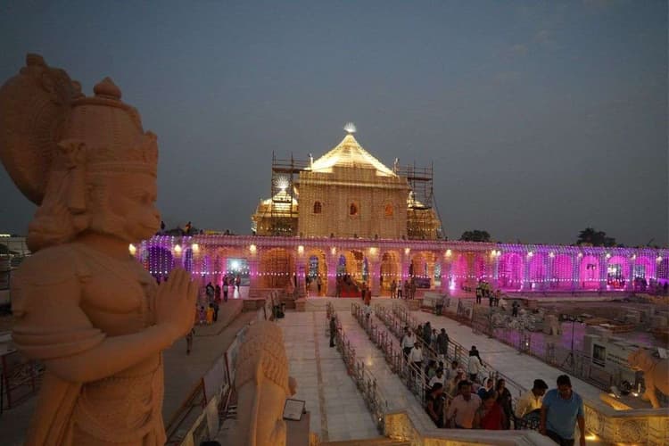 Mathura Development Project: अयोध्या-काशी की तर्ज पर जगमगाएगी कान्हा की नगरी मथुरा, योगी सरकार ने तैयार किया विजन-2030