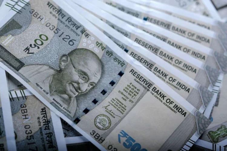 Bihar News: मैट्रिक का छात्र रातोंरात बना करोड़पति, खाते में आए साढ़े 21 करोड़, जानिए क्या है पूरा मामला