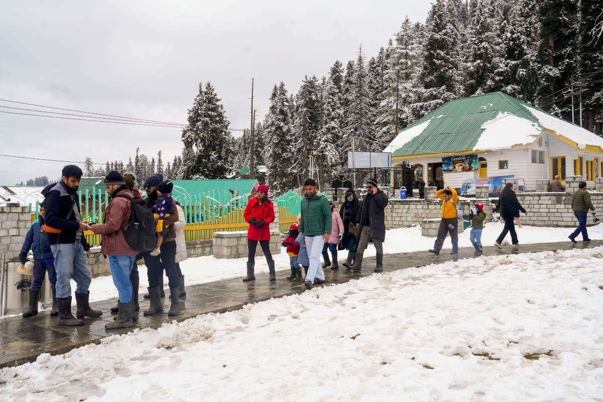 Kal ka Mausam: न्यूनतम तापमान अब और गिरेगा, कांपने के लिए रहें तैयार, आया अलर्ट