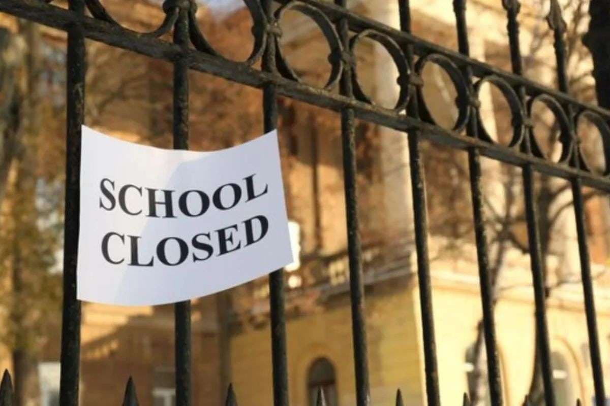 काउंटिंग से पहले पटना DM ने जारी किया आदेश, कल बंद रहेंगे सभी स्कूल