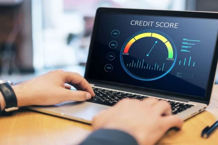 RBI अब हर सात दिन में अपडेट करेगा आपका क्रेडिट स्कोर, क्या अब लोन लेना होगा आसान?