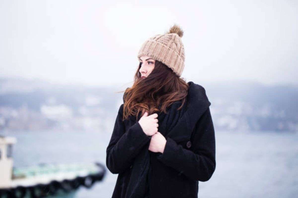 Winter Care Tips: कंपकंपाती ठंड में भी बॉडी रहेगी गर्म, बस फॉलो करना होगा ये टिप्स