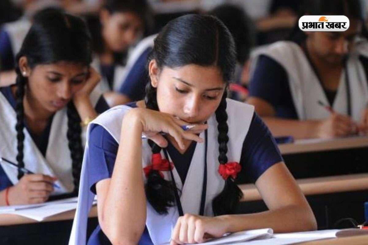 UP Board: यूपी बोर्ड 10वीं-12वीं कक्षा की परीक्षा का बदला टाइम टेबल, देखें नई डेट