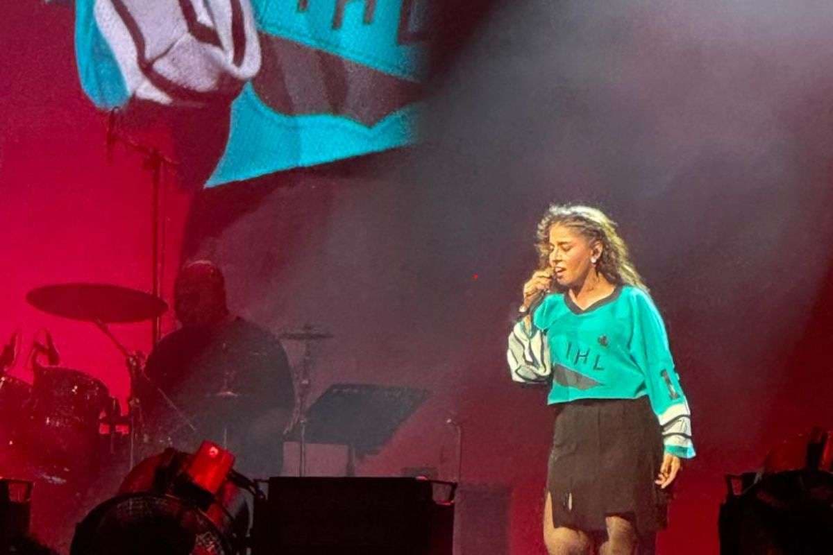 सुनिधि चौहान के सुरों पर झूमा XLRI जमशेदपुर, 12 हजार छात्रों ने किया वेलकम