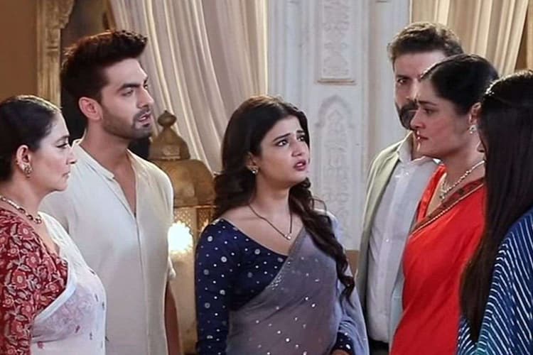 Yeh Rishta Kya Kehlata Hai: पोद्दार फैमिली में आएगी दरार, ये शख्स करेगी बंटवारे की मांग, क्या दो हिस्सों में बंट जाएगा पूरा परिवार?