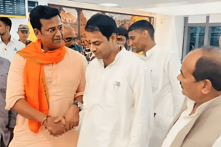 Bihar Election 2025: तेजप्रताप NDA में शामिल होते हैं तो बिहार की राजनीति पर क्या होगा असर? समझिये पूरा गणित