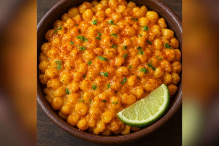 Cheese Masala Corn Recipe: शाम में ट्राई करें झटपट बनने वाला टेस्टी स्नैक्स, घर पर बनाएं चीज मसाला कॉर्न