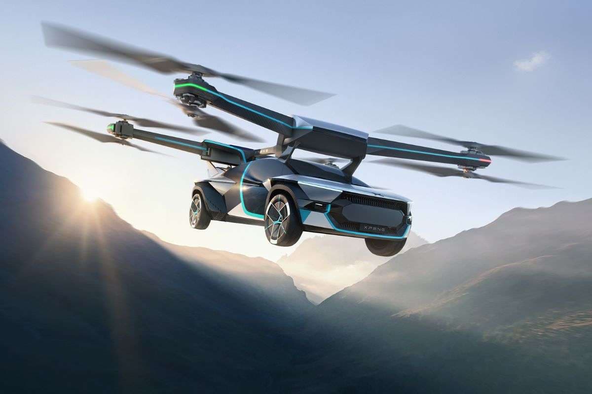 Elon Musk से पहले चीन की कंपनी ने मार ली माजी, Xpeng ने शुरू किया फ्लाइंग कार का टेस्ट प्रोडक्शन