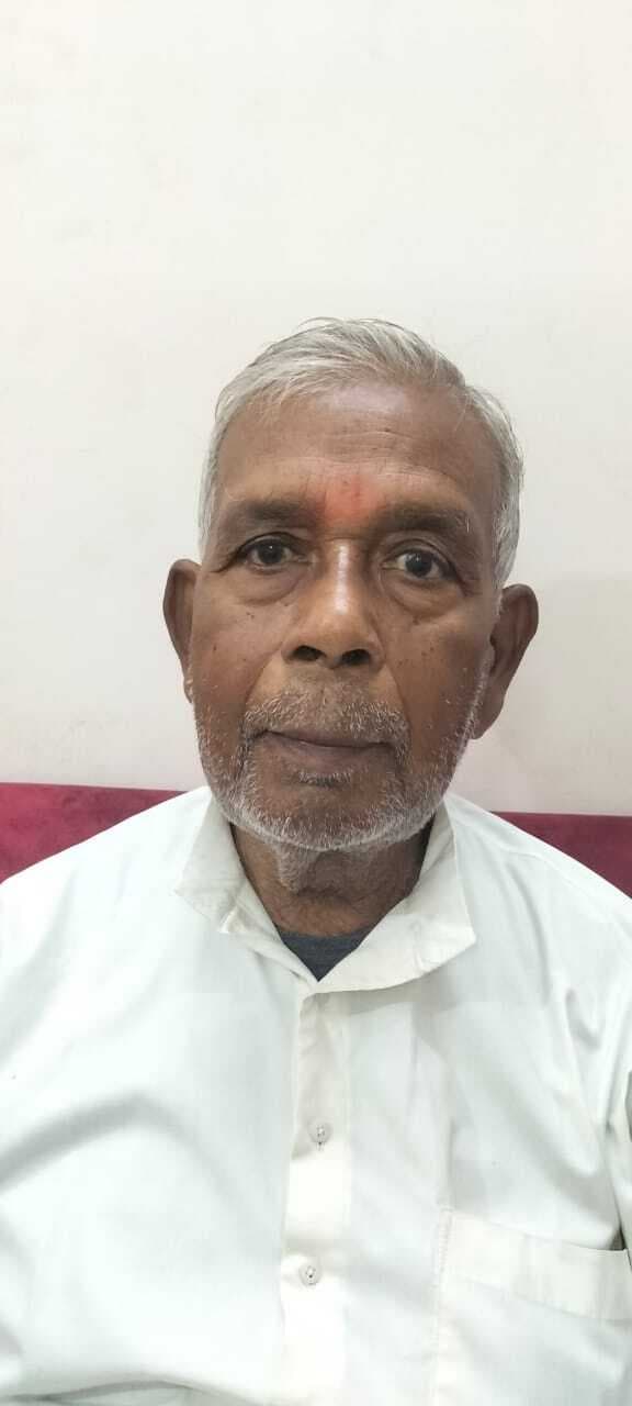 बड़ी दुर्गा स्थान के अध्यक्ष देवनंदन प्रसाद का निधन