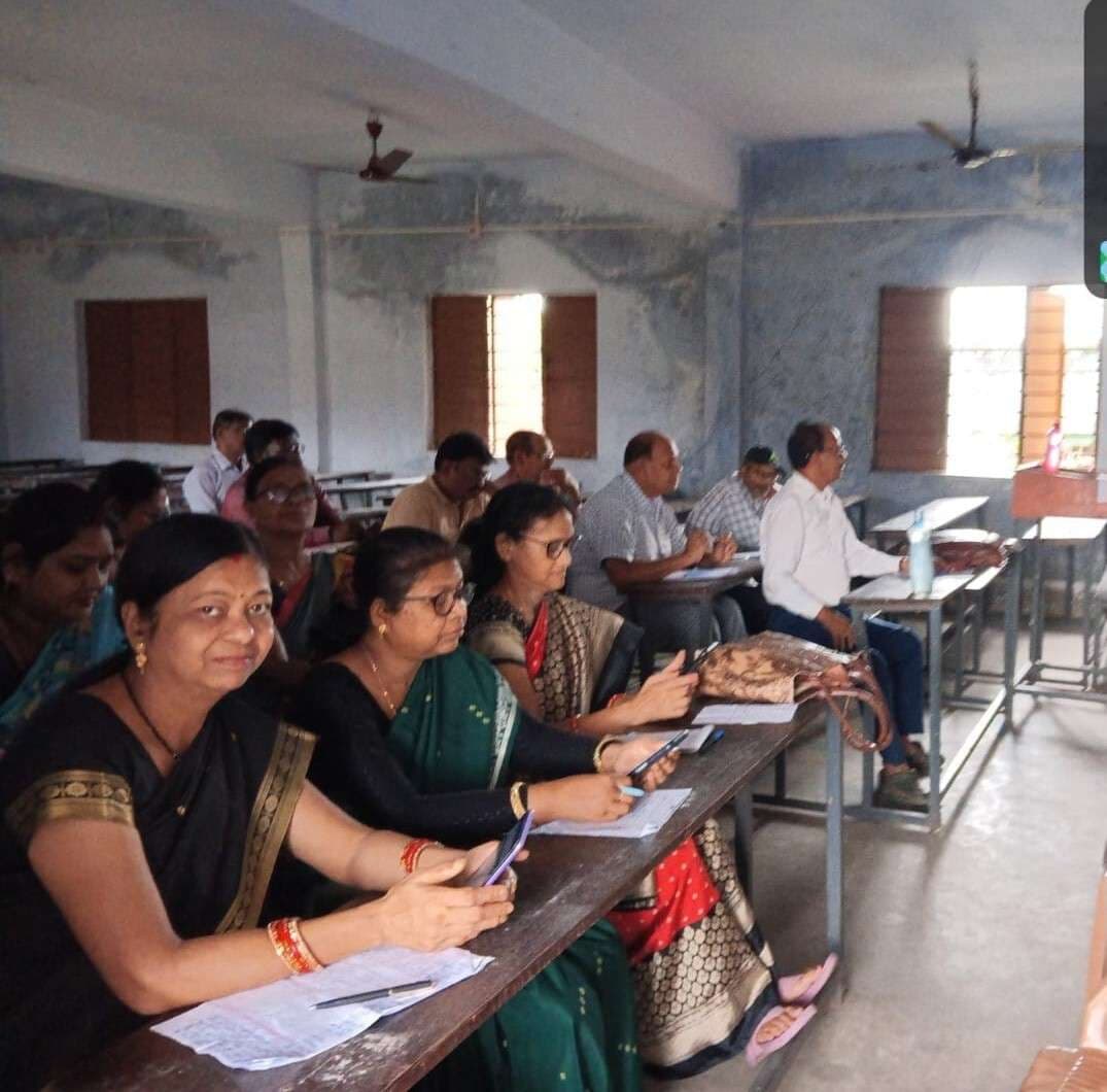 शिक्षा की गुणवत्ता में सुधार पर ध्यान केंद्रित करना आवश्यक