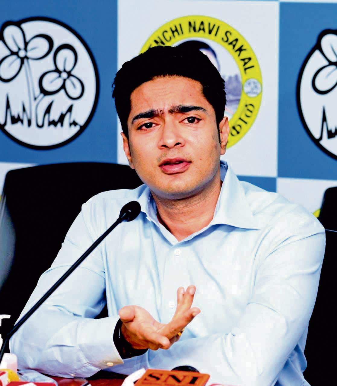 एसआइआर प्रक्रिया में प्रवासी मजदूरों की मदद करें पार्टी कार्यकर्ता : अभिषेक बनर्जी