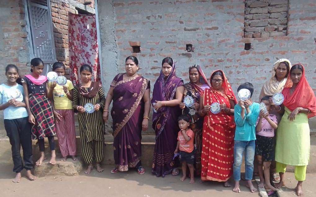 महादलित मतदाताओं को बताया वोट का महत्व