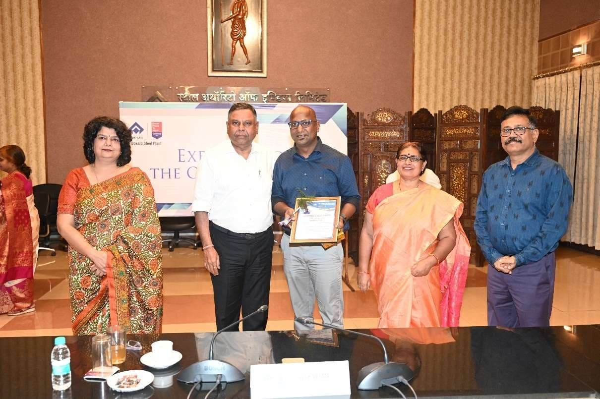 बीएसएल. राकेश कुमार वेलपुरी सहित नौ अधिकारियों को मिला “एग्जीक्यूटिव ऑफ द क्वार्टर अवार्ड”