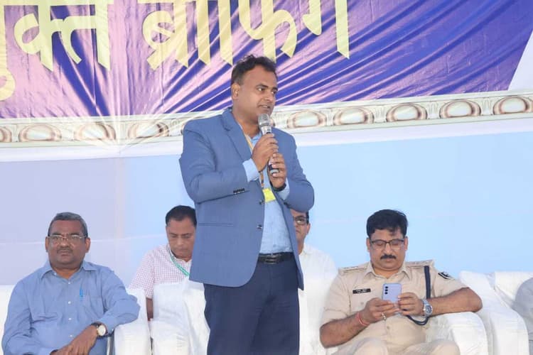 विस चुनाव की प्रशासनिक तैयारी पूरी, मतदान कल