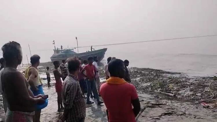 hajipur news. नदी में स्नान के दौरान डूबा युवक, खोजबीन जारी