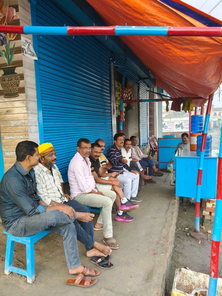 मॉर्निंग वॉक में राजनीति की चर्चा, स्टेशन चौक बना चुनावी अड्डा