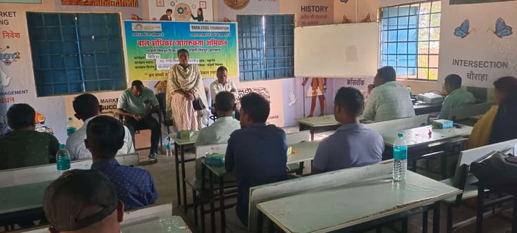 Chaibasa News : बाल विवाह उन्मूलन पर बनी रणनीति