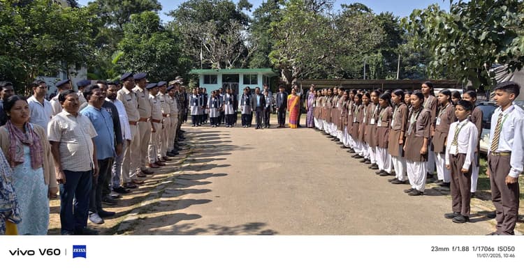 लोगों ने सामूहिक रूप से गाया राष्ट्रगीत