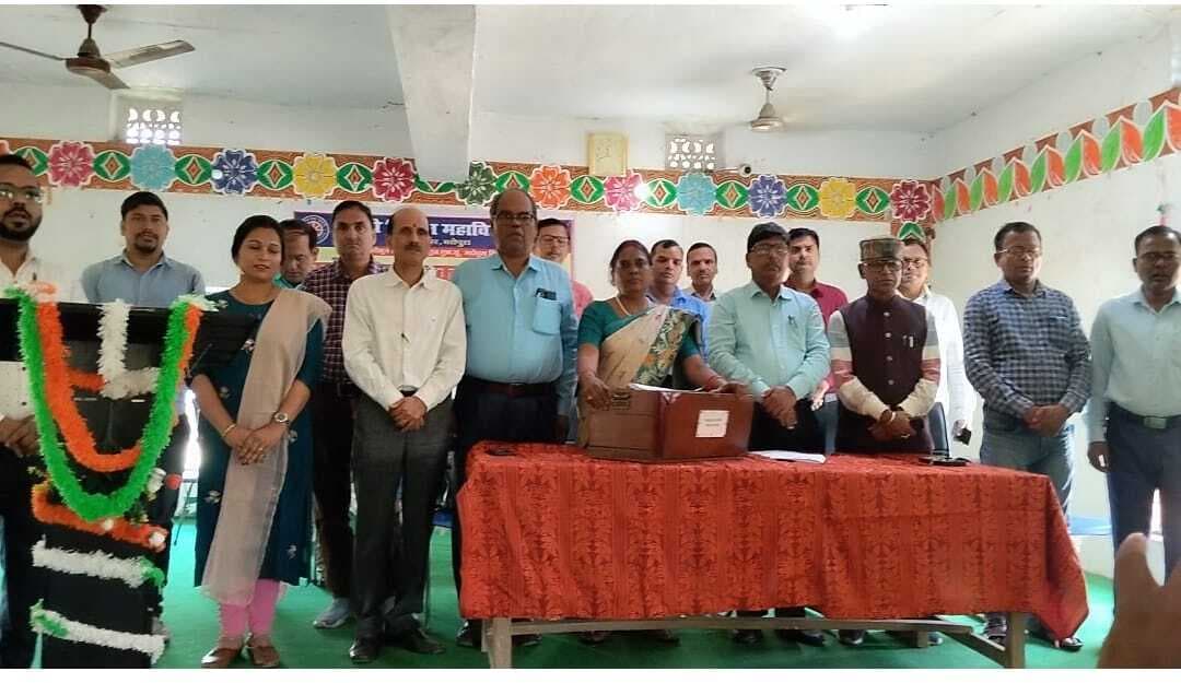 वंदे मातरम का सामूहिक गायन कार्यक्रम आयोजित