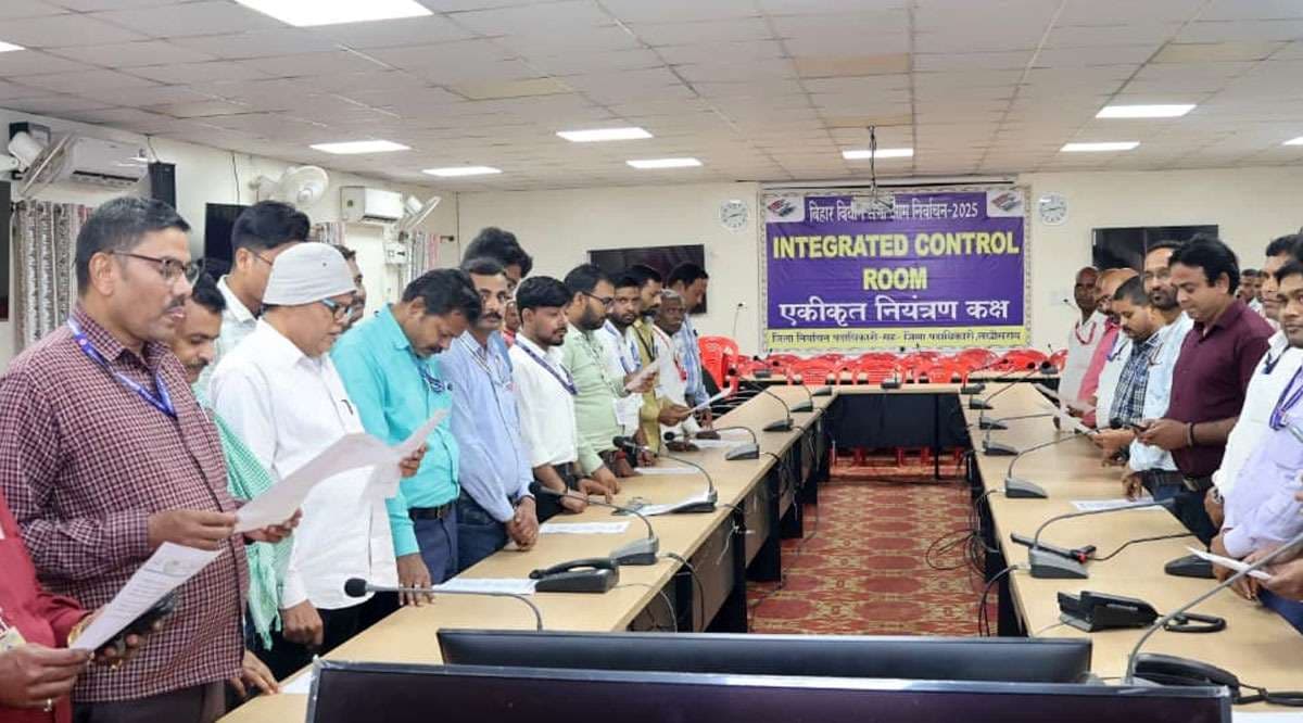 वंदे मातरम् केवल गीत नहीं, राष्ट्र के प्रति हमारी प्रतिज्ञा है : डीएम