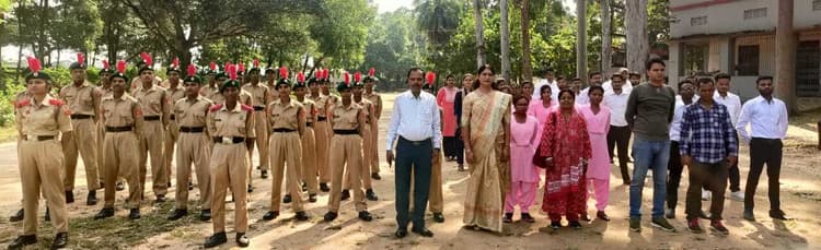 Giridih News :गिरिडीह व आरके महिला कॉलेज में प्रतियोगिता