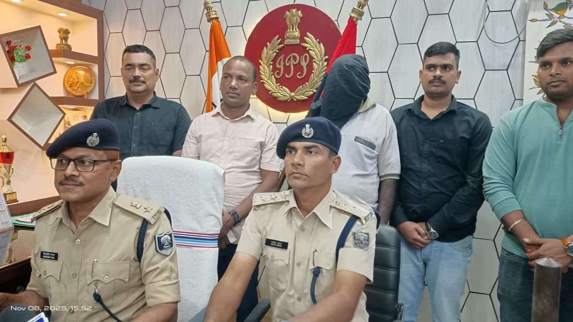 लछुआड़ के गौहरनगर में मिनी गन फैक्ट्री का पर्दाफाश, संचालक सुरेश मिस्त्री गिरफ्तार