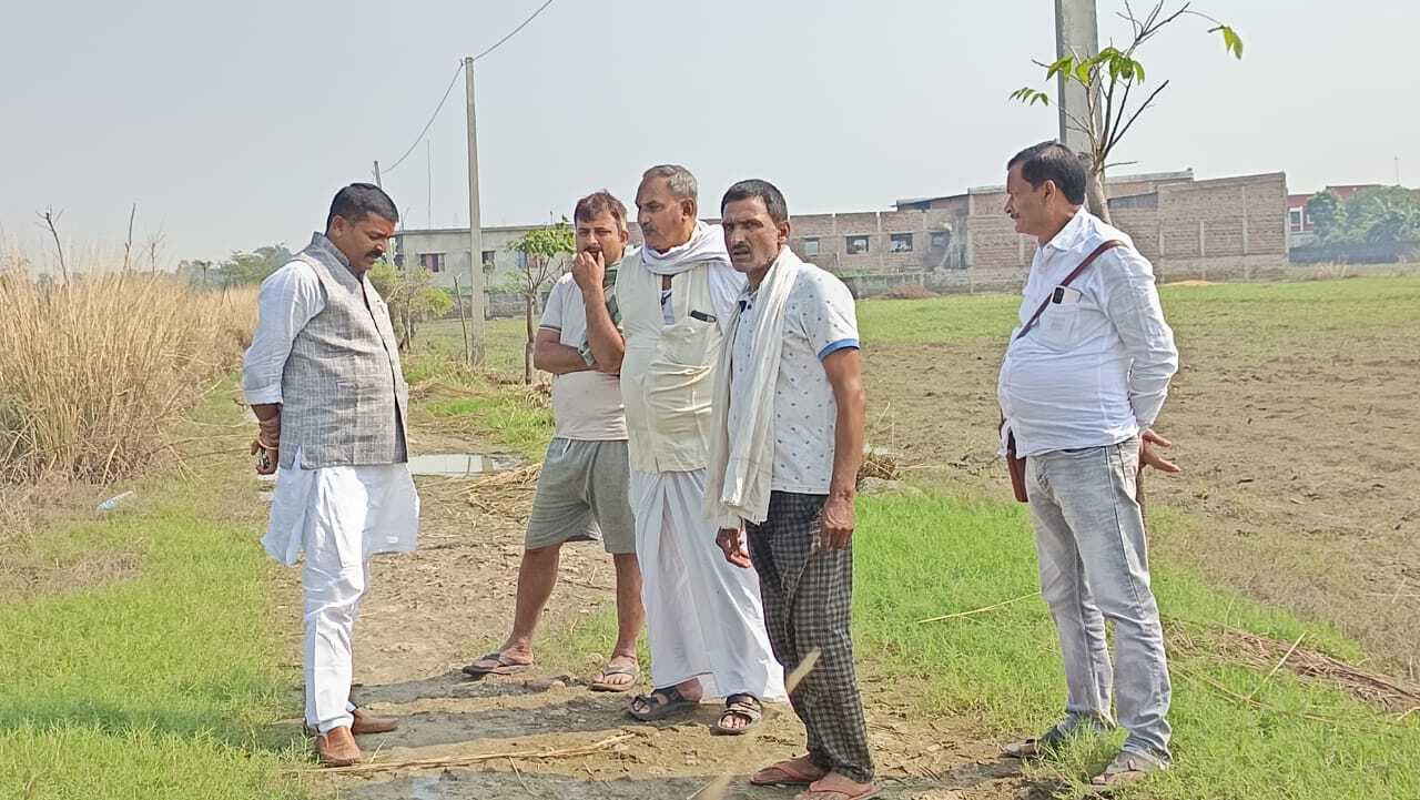 बड़हिया के किसानों को जलभराव से हो रही भारी परेशानी