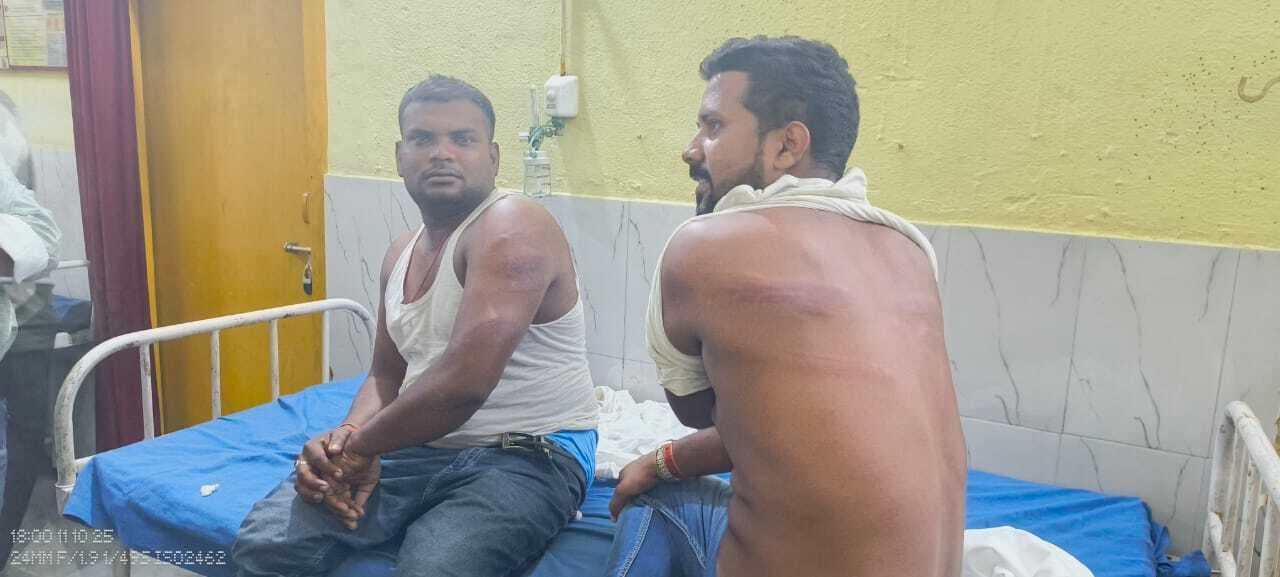 हम पार्टी के विधानसभा प्रभारी व कार्यकर्ता को लाठी-डंडे से पीटा, गया रेफर