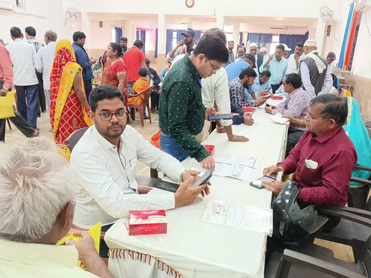 Bokaro News : पेंशनरों के लिए शिविर का आयोजन
