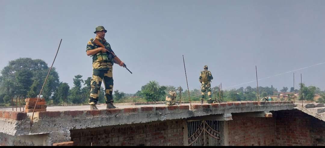 नक्सल प्रभावित बूथों पर अभेद्य सुरक्षा व्यवस्था