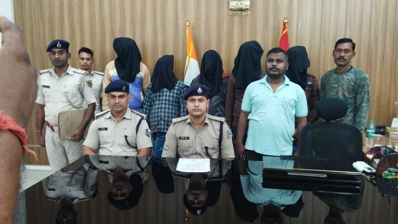 गंगा पार दियारा में मिनीगन फैक्ट्री का संचालन, 5 गिरफ्तार, 8 फरार