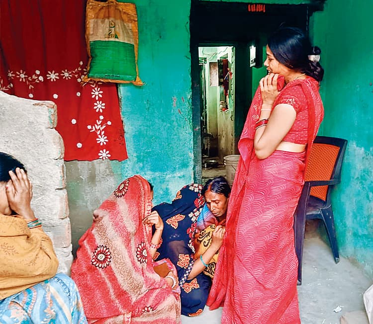 Gopalganj News : उचकागांव के युवक की यूपी में ईंट-पत्थर से हमला कर हत्या, दो साथी हिरासत में