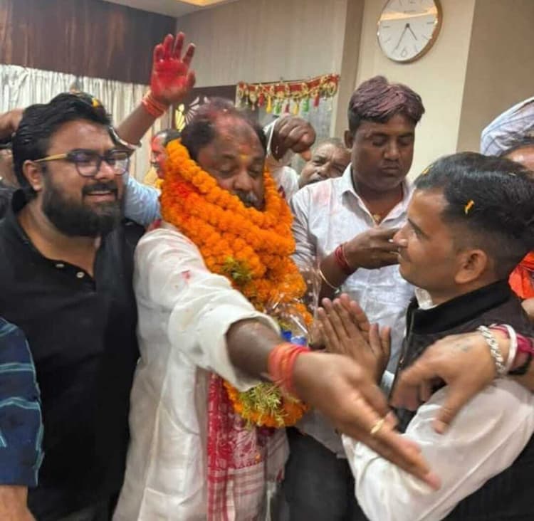 बरारी के अधूरे कार्यों को करूंगा पूरा, विजय सिंह