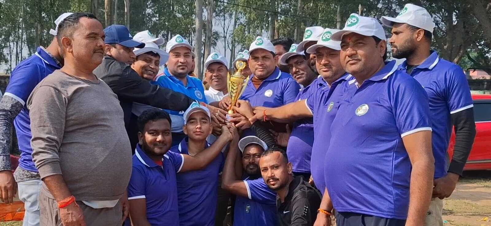 Giridih News :क्रिकेट मैच में पत्रकार एकादश रहा विजयी