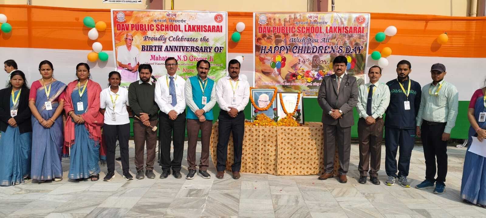 डीएवी पब्लिक स्कूल में मनायी गयी बाल दिवस व महात्मा एनडी ग्रोवर की जयंती