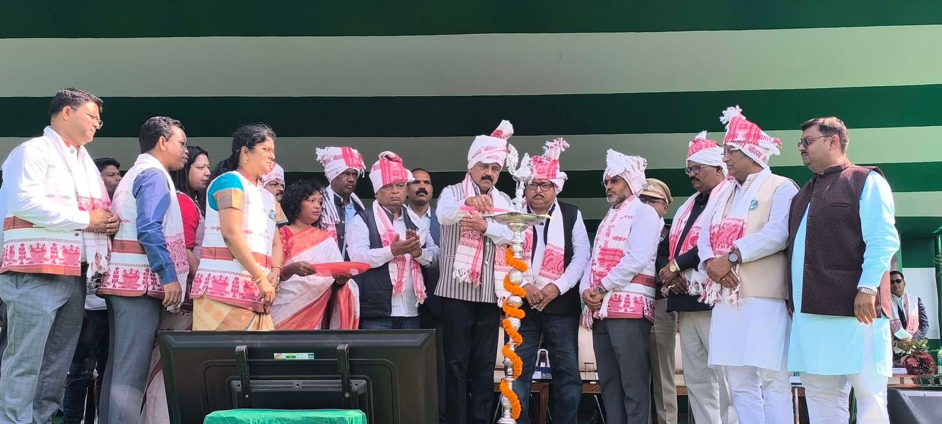 Giridih News :झारखंड राज्य स्थापना दिवस हमारी अस्मिता और संघर्ष की पहचान