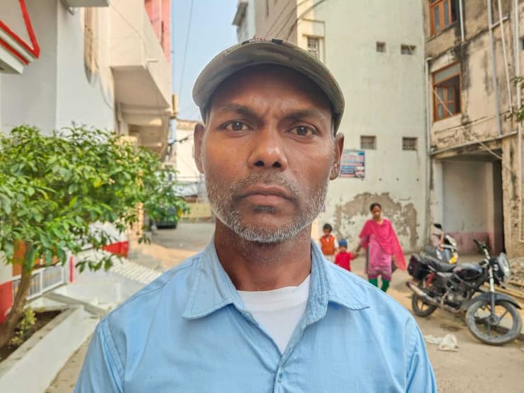 Madhubani News : इप्टा के कलाकार मनोज राम का नेशनल स्कूल ऑफ ड्रामा में चयन