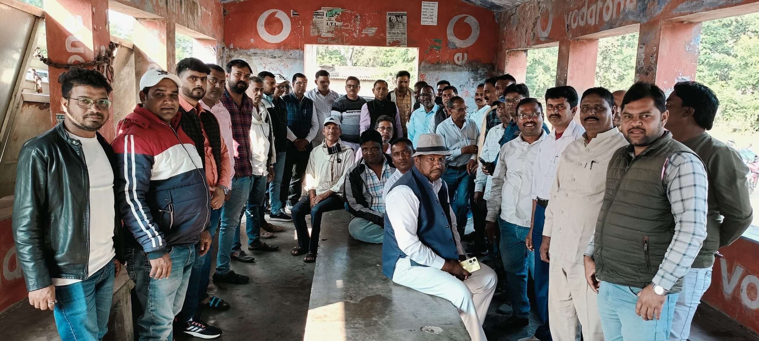 Bokaro News : तेनुघाट संवेदक संघ ने ऑनलाइन संविदा का किया विरोध