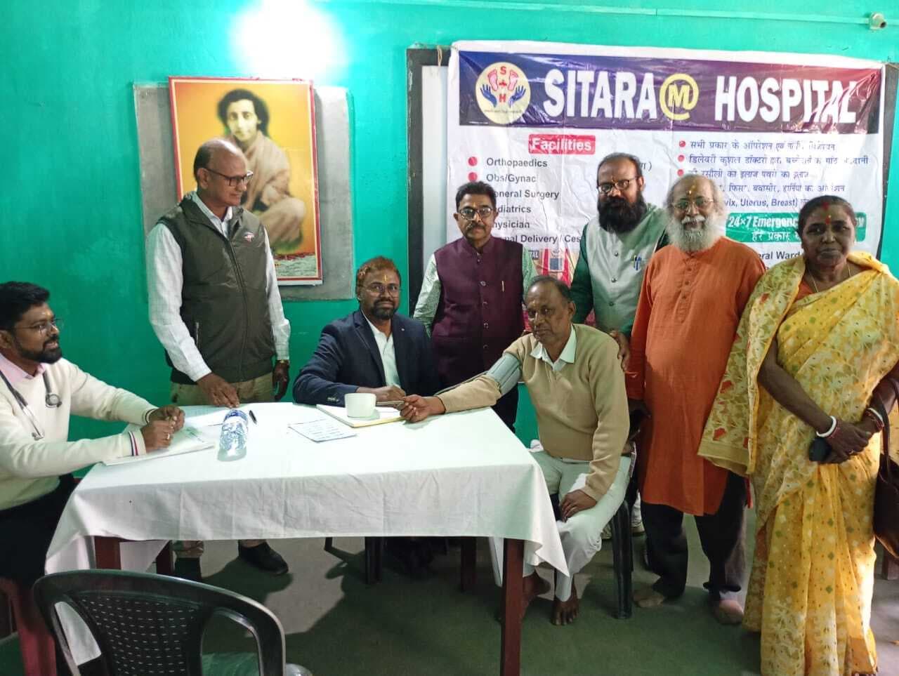 East Singhbhum News : शिविर में 120 लोगों ने करायी स्वास्थ्य जांच