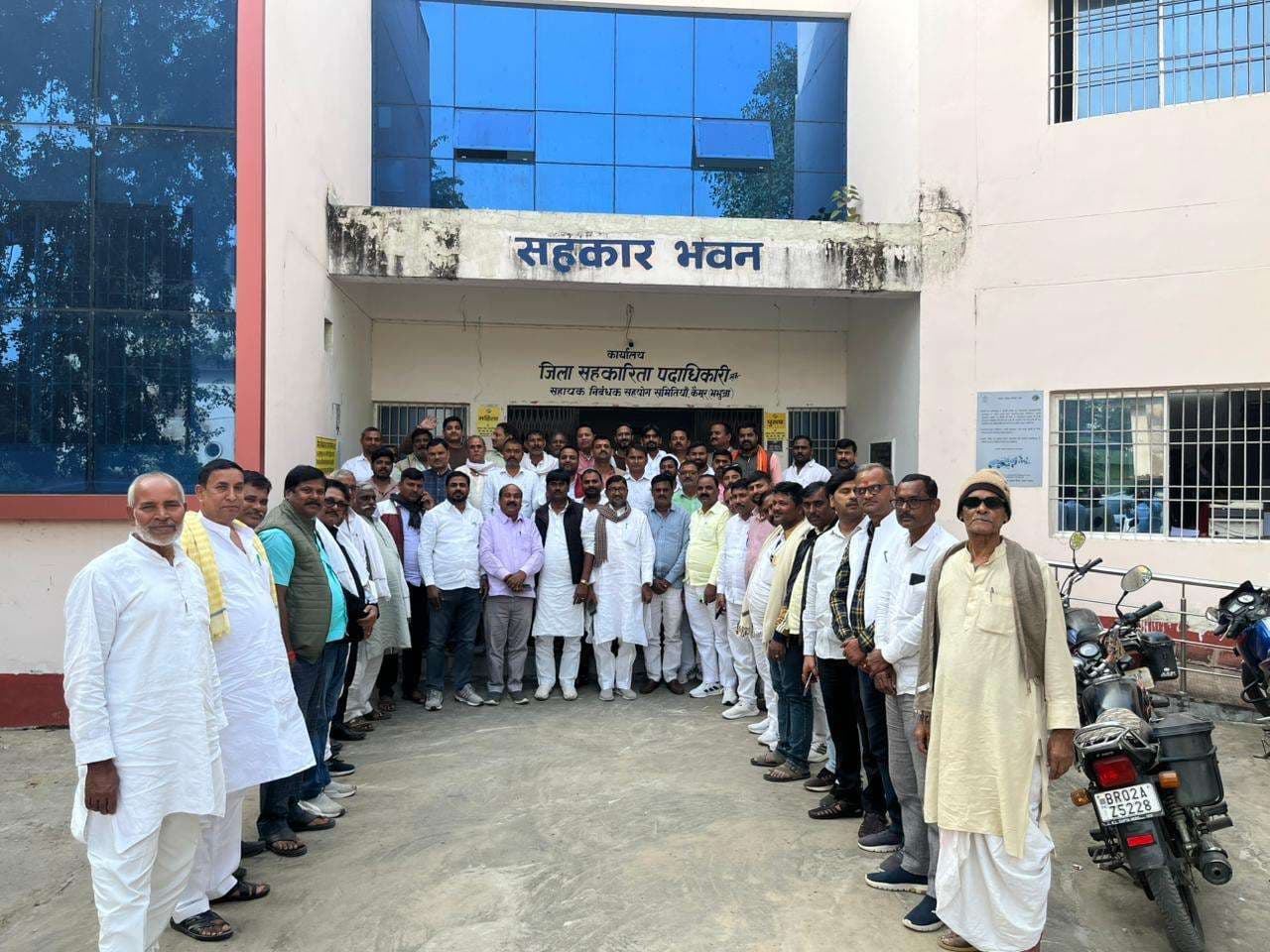 पैक्स समितियां मांग पूरा नहीं होने पर धान अधिप्राप्ति का करेंगी बहिष्कार