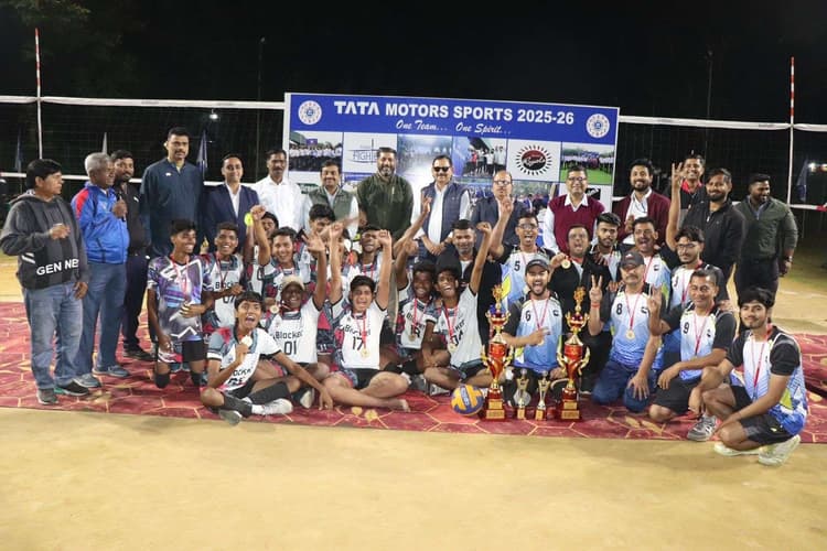 Tata Motor Inter school and Inter team volleyball : टाटा कमिंस व विग इंग्लिश स्कूल की टीम चैंपियन
