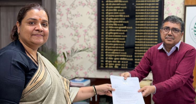 Bokaro News : बोकारो एयरपोर्ट का जल्द शुरू होगा संचालन : श्वेता सिंह