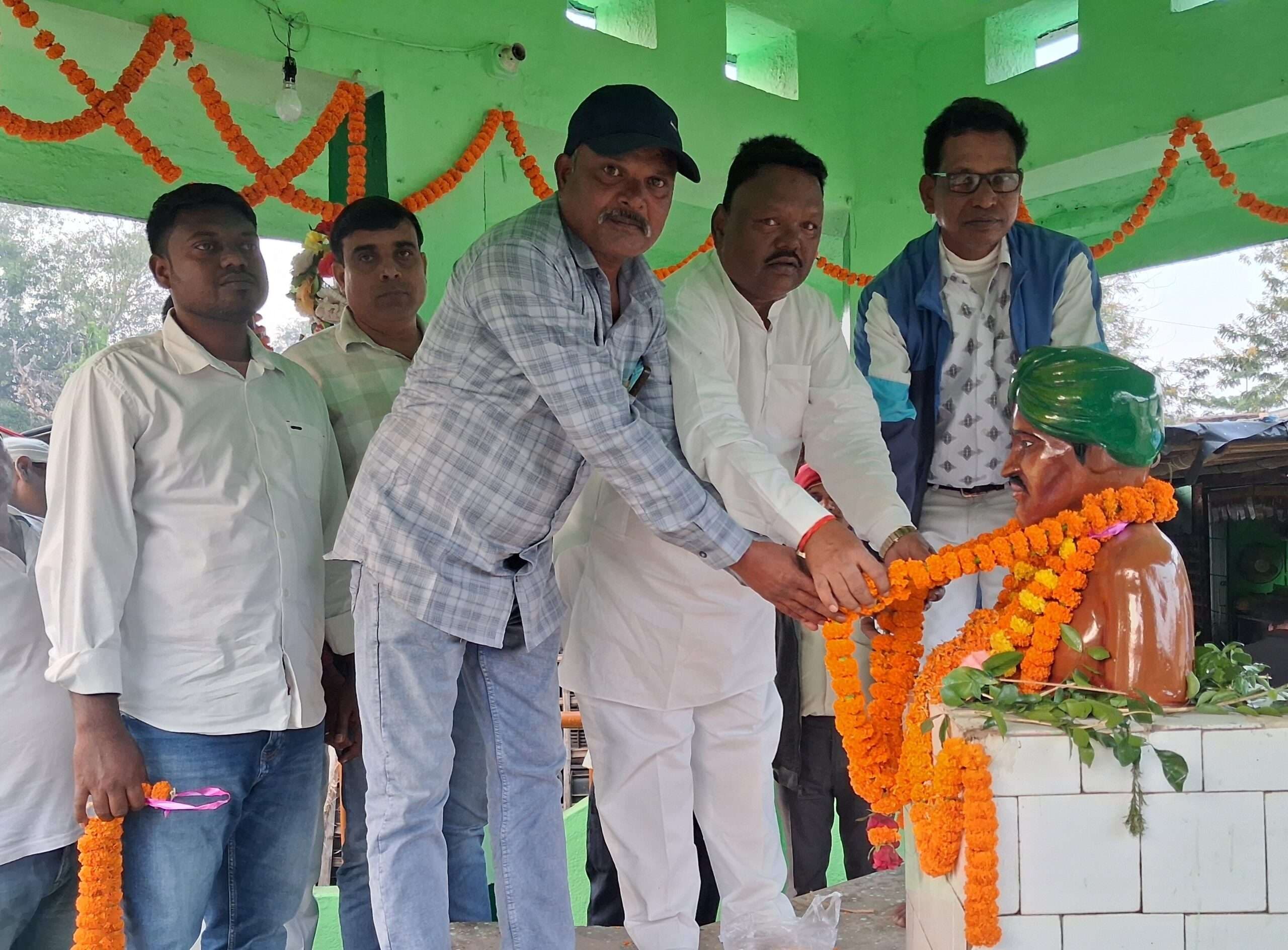 Bokaro News : बिरसा मुंडा को दी गयी श्रद्धांजलि