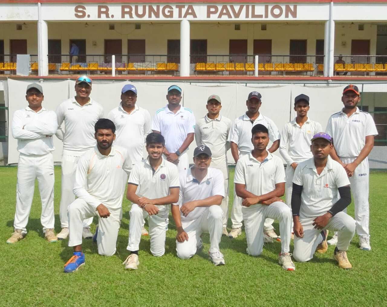 Chaibasa News : फ्रेंड्स ने जगन्नाथपुर क्रिकेट क्लब को पराजित किया