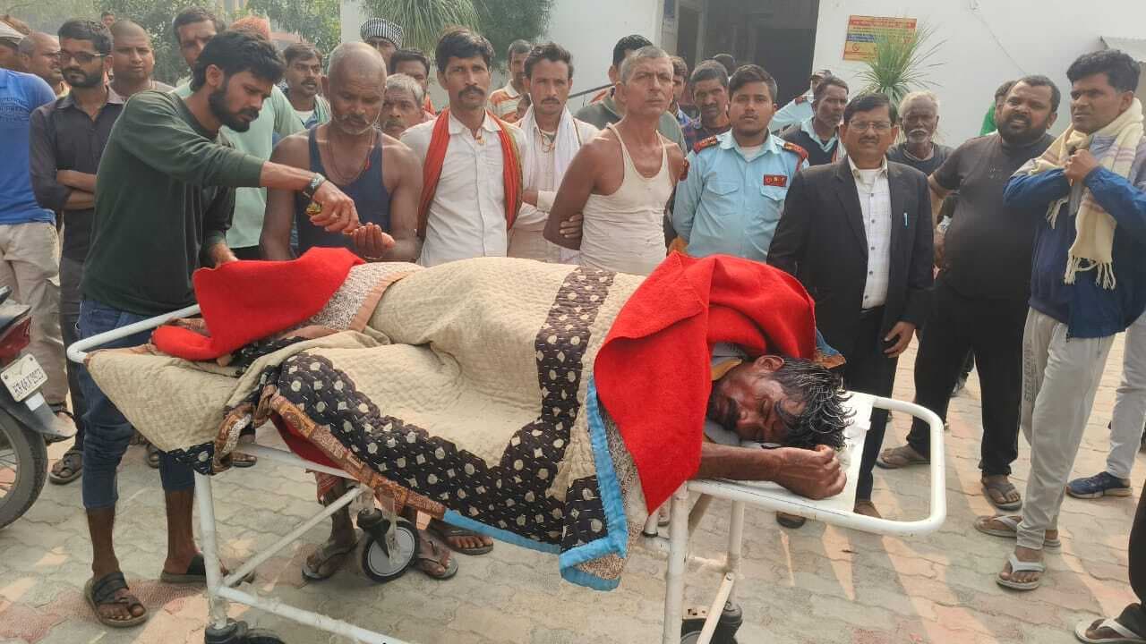 Samastipur News:टेलर से गिरकर दैनिक भोगी मजदूर घायल