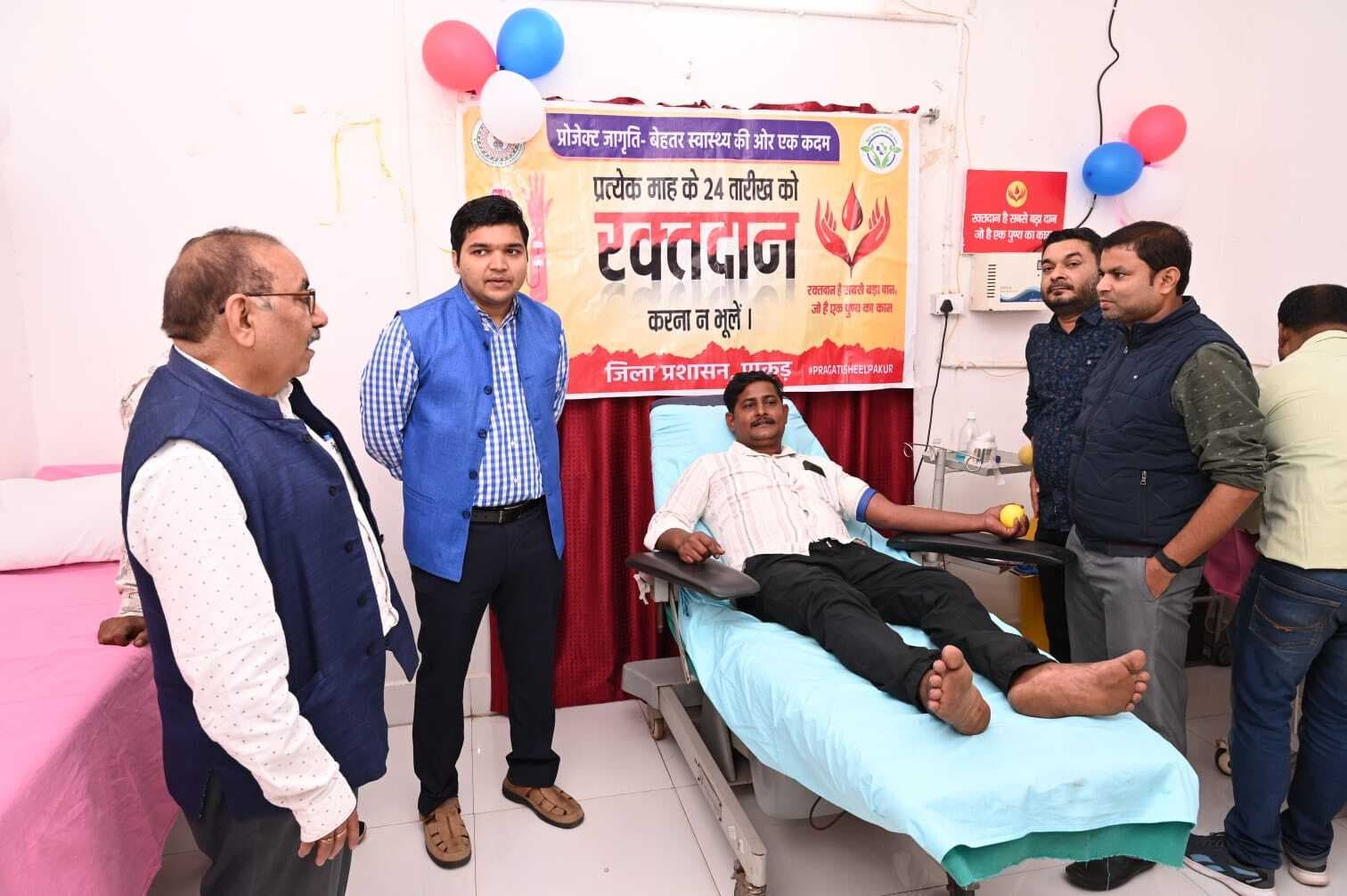 प्रोजेक्ट जागृति के तहत जिलेभर में 77 लोगों ने किया रक्तदान