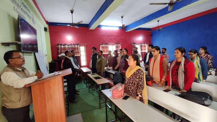 Motihari: 30 तक हरहाल में पूरा करें पीबीएल एमआइपी 3.7 मॉड्यूल : बीइओ