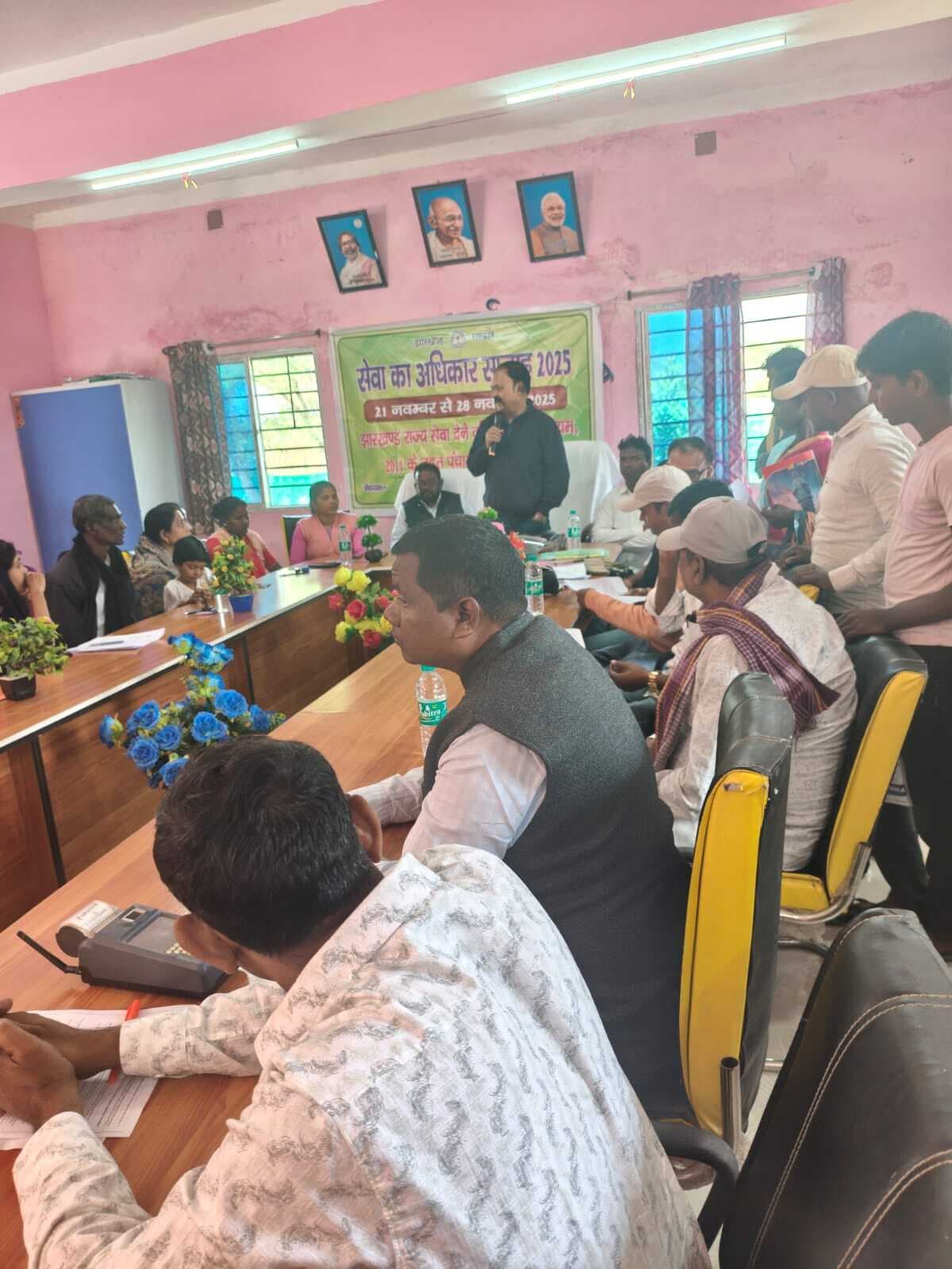 तीन पंचायतों में लगे शिविर में 334 आवेदन हुए प्राप्त