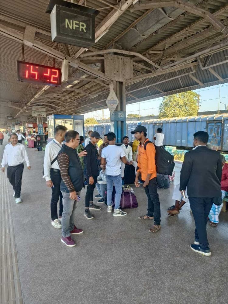 आठ दिनों की स्पेशल टिकट जांच में 3255 बेटिकट से 22.12 लाख वसूला जुर्माना